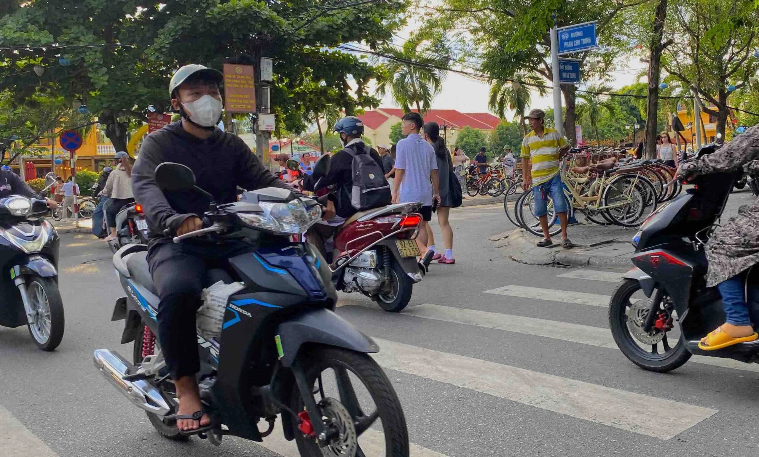 Regular view at the streets of Hoi An